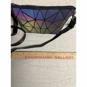 Holographic Geometric Triangle Crossbody Bag Reflective Prism Bao Bao Style